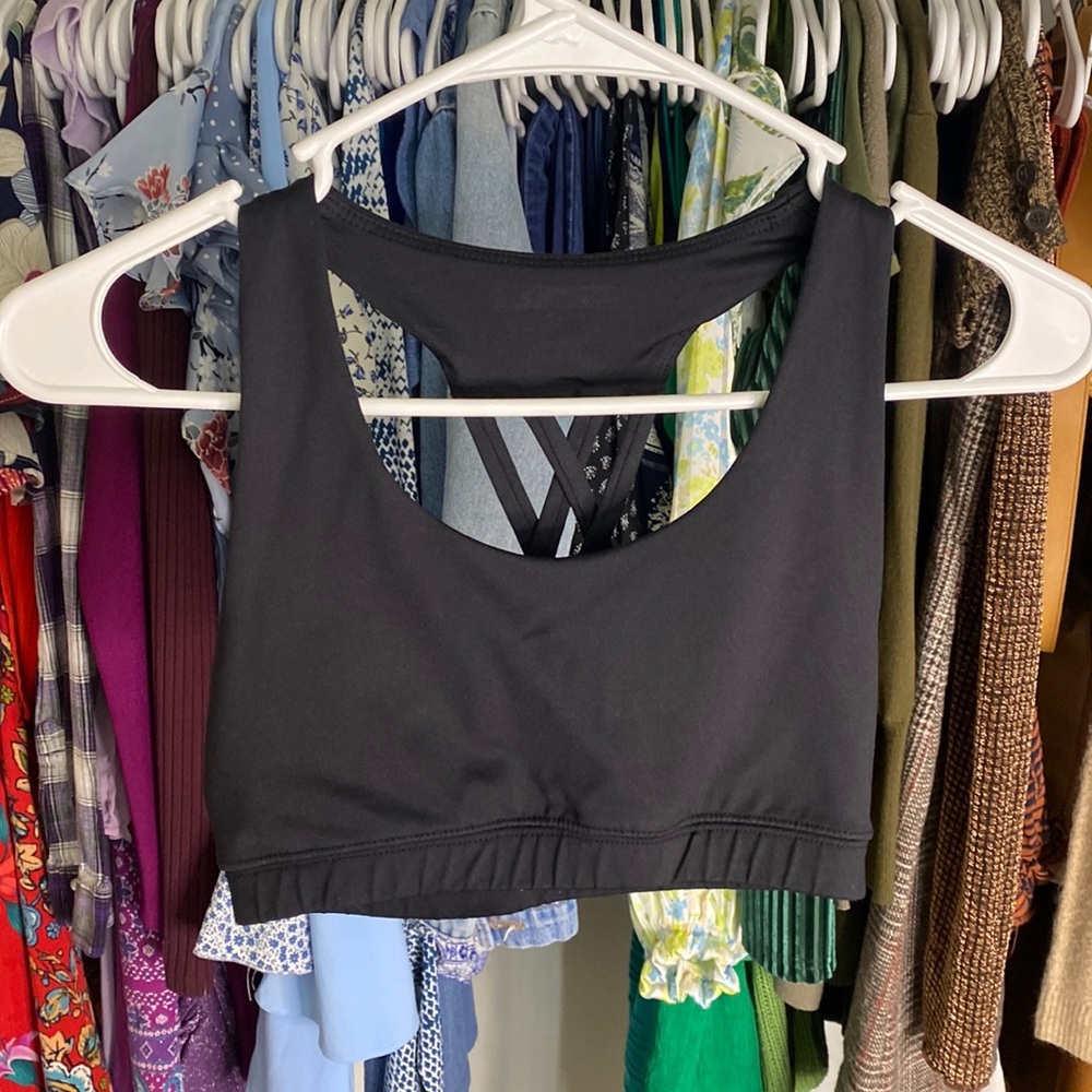 Black Crisscross Sports Bra | Size : XS
